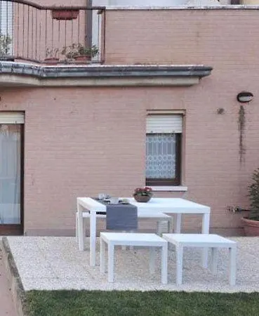 アパート La Casetta Di Nonno Carlo A Due Passi Dall'ospedale Torrette