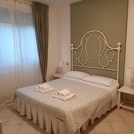 La Casetta Di Nonno Carlo A Due Passi Dall'ospedale Torrette