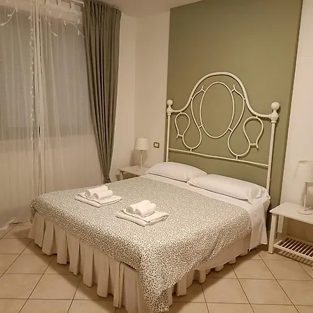 La Casetta Di Nonno Carlo A Due Passi Dall'ospedale Appartement *